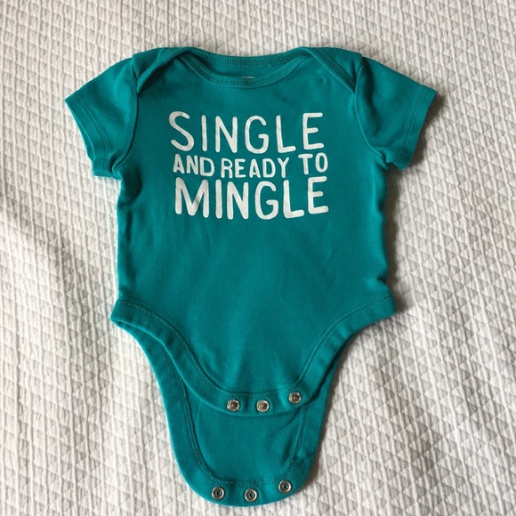 Old Navy Onesies (SET OF 5) - Picture 6 of 12